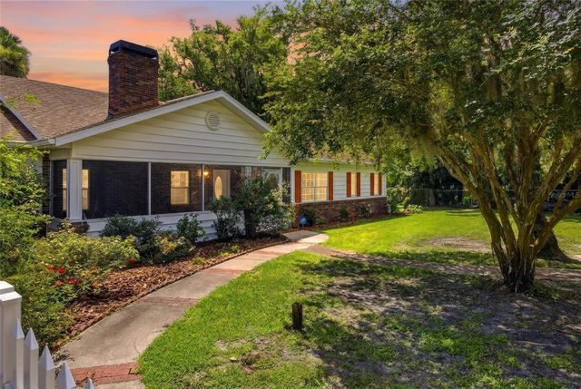 1100 N PALMETTO STREET, Leesburg, FL 34748