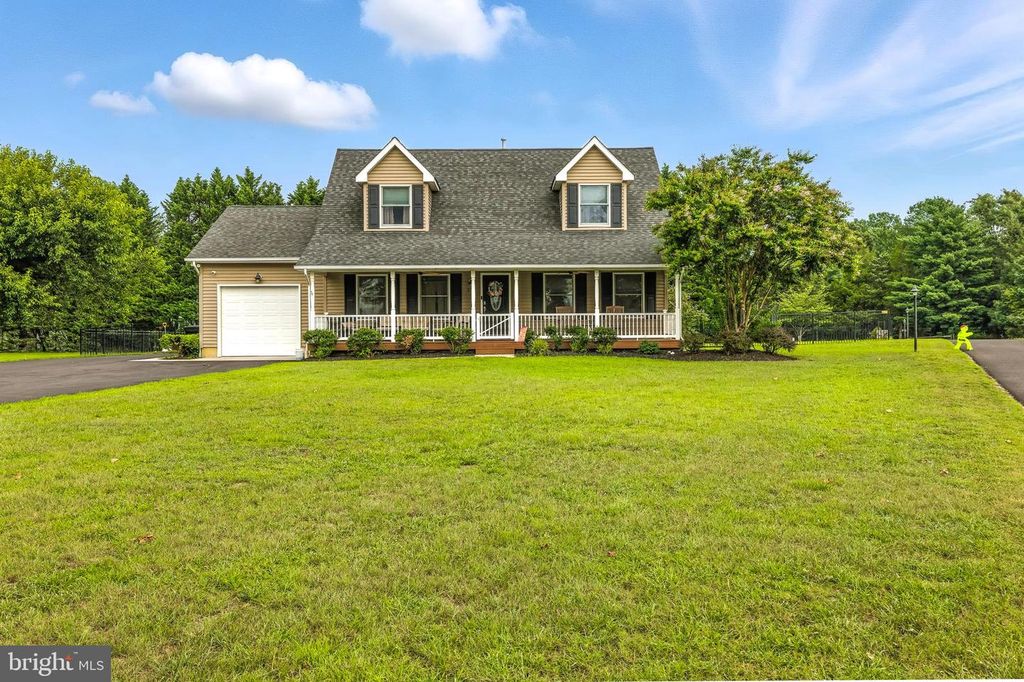 279 CHAPEL HEIGHTS RD, Sewell, NJ 08080