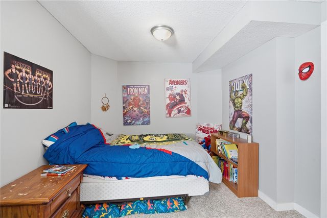 1430 Deerfield Drive, North Liberty, IA 52317