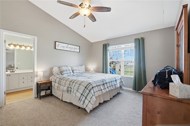 1430 Deerfield Drive, North Liberty, IA 52317