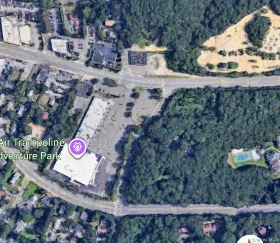 684 Old Country Road, Huntington Station, NY 11746