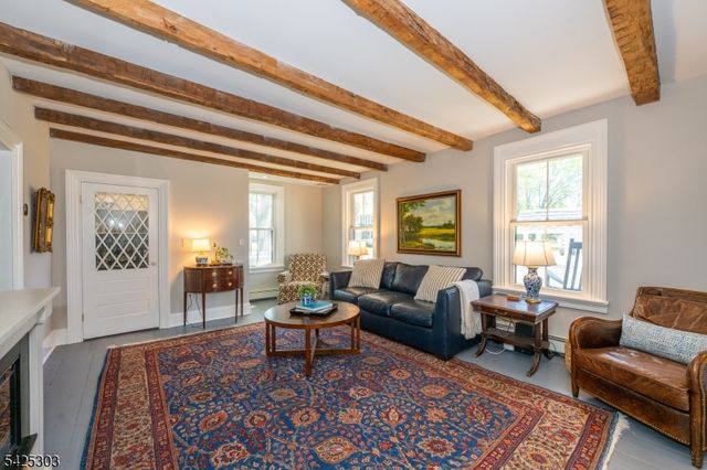 27 Village Rd, Harding Twp., NJ 07976