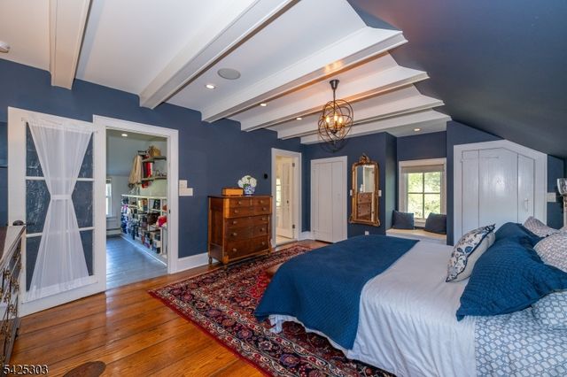27 Village Rd, Harding Twp., NJ 07976