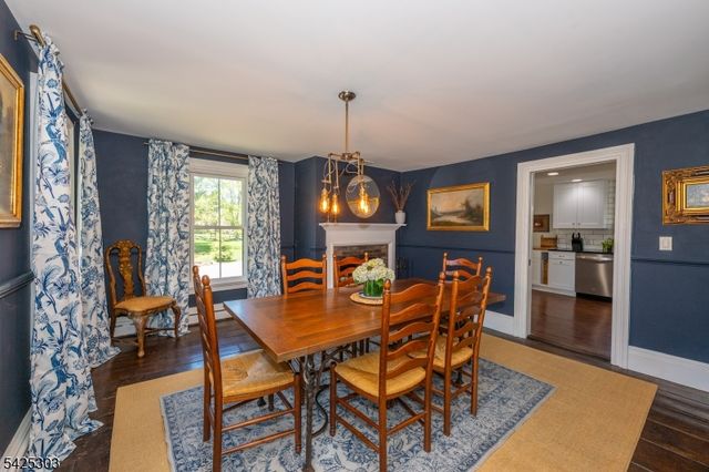 27 Village Rd, Harding Twp., NJ 07976