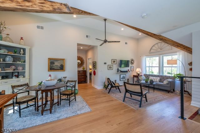 27 Village Rd, Harding Twp., NJ 07976