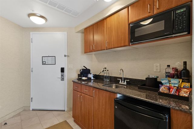 18001 Collins Avenue 2615, Sunny Isles Beach, FL 33160