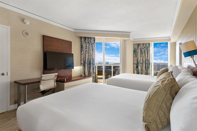 18001 Collins Avenue 2615, Sunny Isles Beach, FL 33160