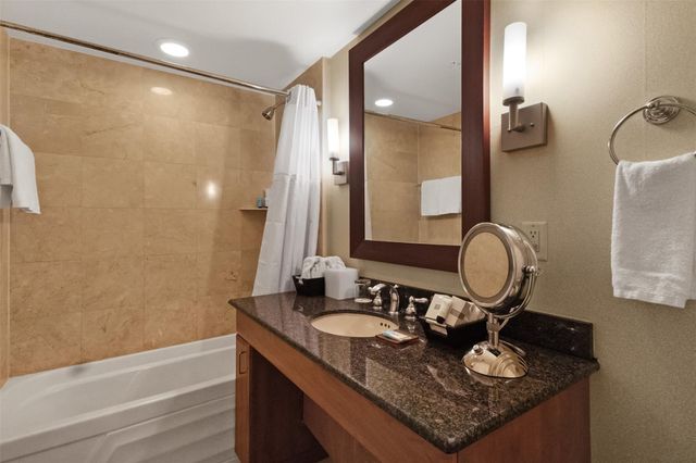 18001 Collins Avenue 2615, Sunny Isles Beach, FL 33160