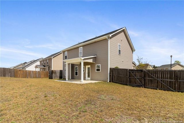 143 Pendleton Street, Raeford, NC 28376