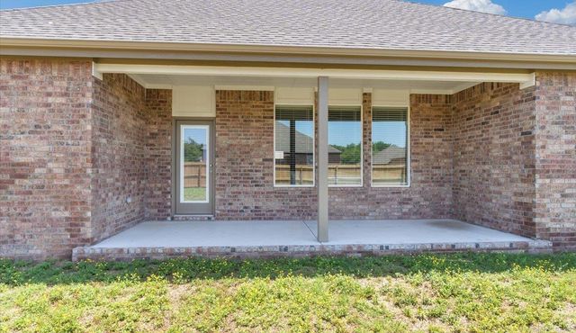 39 Wolfsbridge Loop, Cabot, AR 72023
