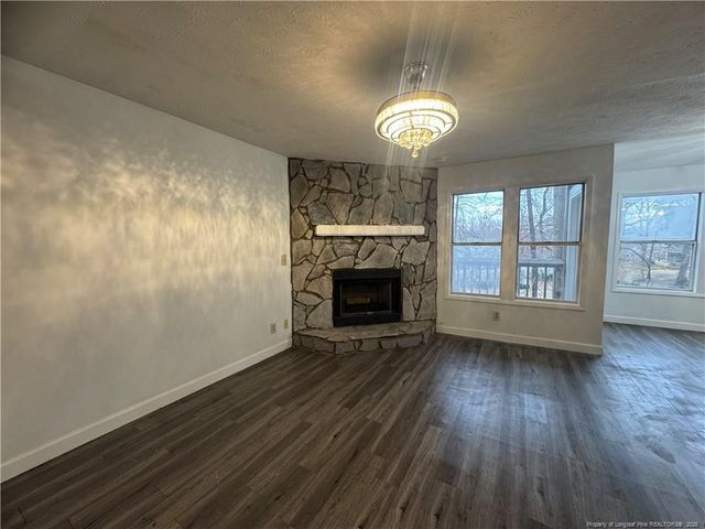 1014 Wood Creek Dr 3, Fayetteville, NC 28314