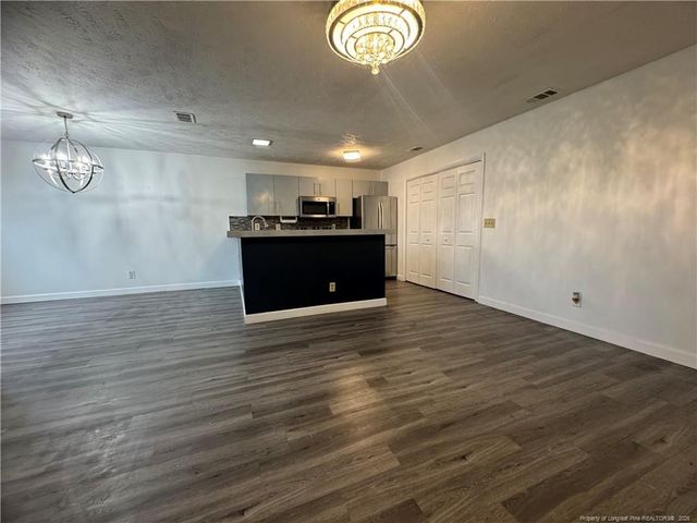 1014 Wood Creek Dr 3, Fayetteville, NC 28314