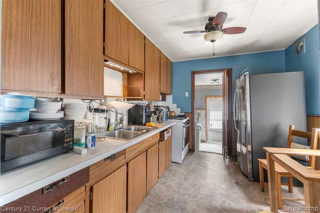 2344 Corbin Street, Melvindale, MI 48122
