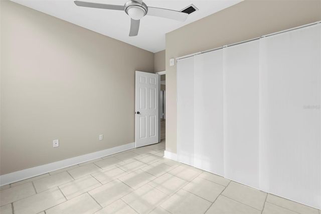 701 MIRROR LAKE DRIVE N 201, St Petersburg, FL 33701