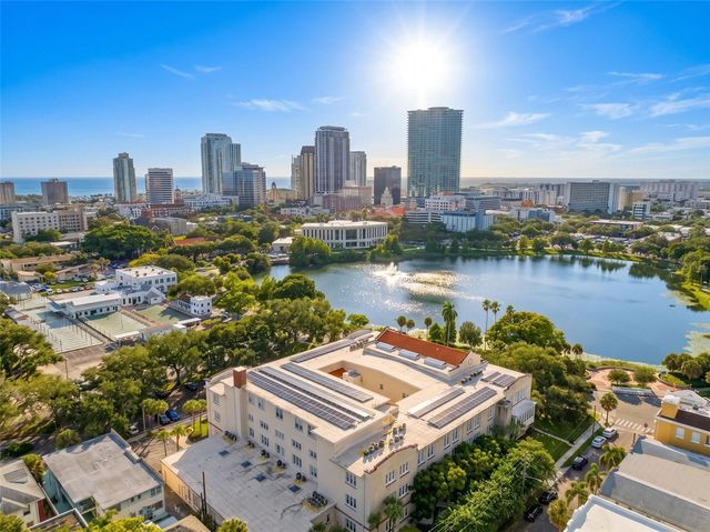 701 MIRROR LAKE DRIVE N 201, St Petersburg, FL 33701