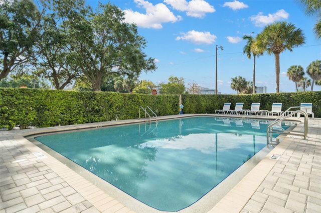 701 MIRROR LAKE DRIVE N 201, St Petersburg, FL 33701