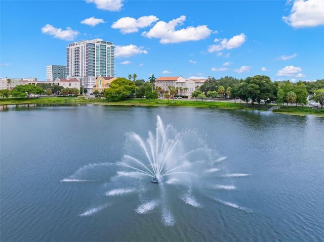 701 MIRROR LAKE DRIVE N 201, St Petersburg, FL 33701