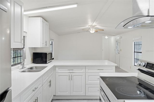 4786 SW 122ND LANE, Webster, FL 33597