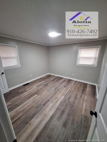 2207 McBain Drive, Fayetteville, NC 28305