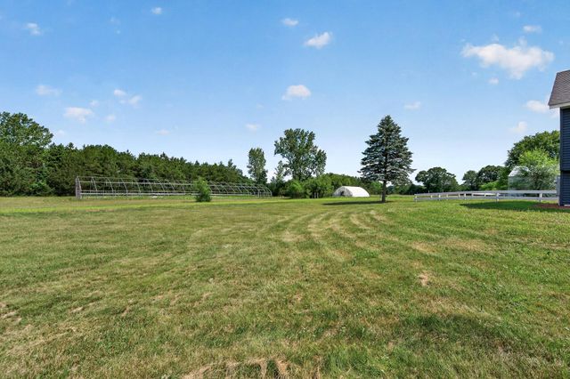 4430 214th Avenue NW, Oak Grove, MN 55303