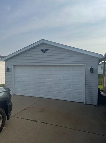 24 Cynthia Lane, Beecher, IL 60401