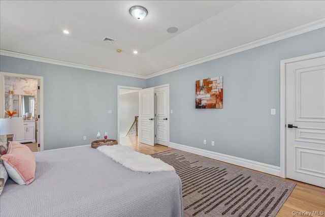 233-17 38th Drive, Douglaston, NY 11363