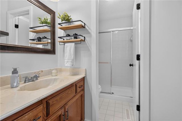 3901 10th Street Terrace, Blue Springs, MO 64015
