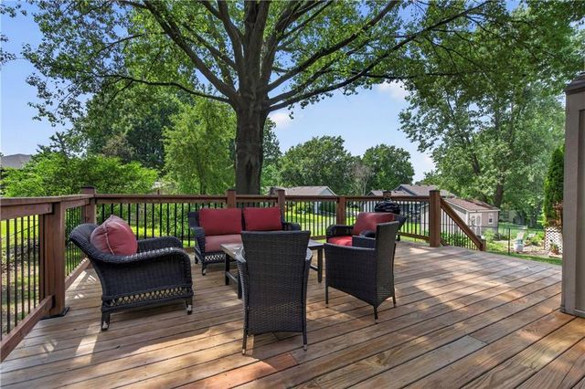 3901 10th Street Terrace, Blue Springs, MO 64015