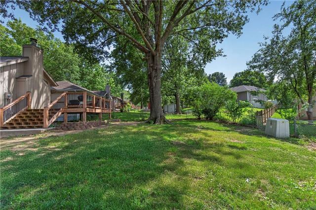 3901 10th Street Terrace, Blue Springs, MO 64015