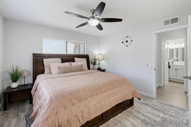 1965 Wellington Ln 2, Vista, CA 92081