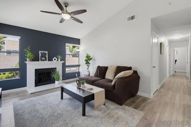 1965 Wellington Ln 2, Vista, CA 92081