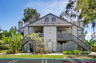 1965 Wellington Ln 2, Vista, CA 92081
