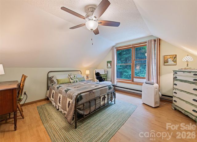 294 Laurel Branch Road, Maggie Valley, NC 28751