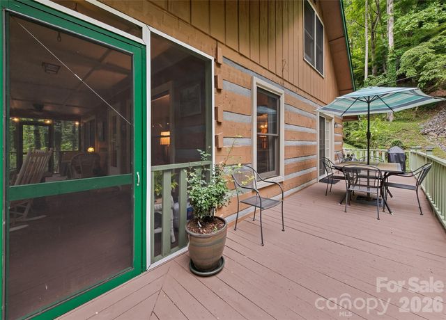 294 Laurel Branch Road, Maggie Valley, NC 28751
