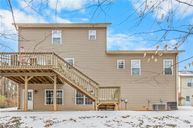 3051 Minart Drive, Winston-salem, NC 27106