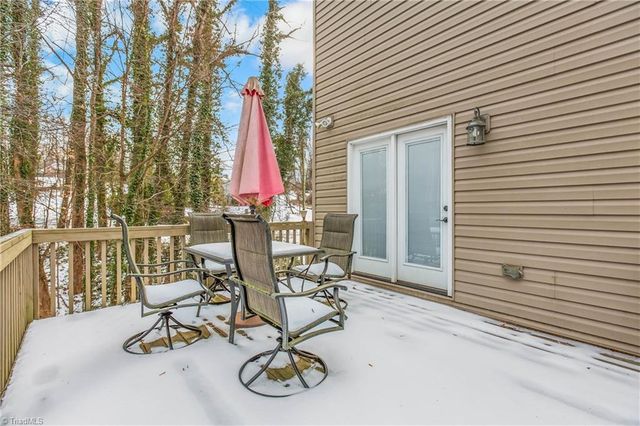 3051 Minart Drive, Winston-salem, NC 27106