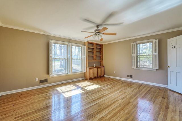 147 Hillbrook Drive, Spartanburg, SC 29307