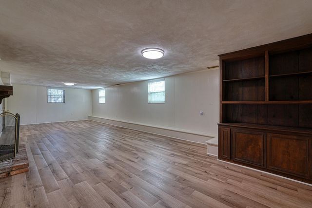 147 Hillbrook Drive, Spartanburg, SC 29307