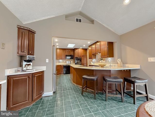 9227 MIMOSA DR, La Plata, MD 20646