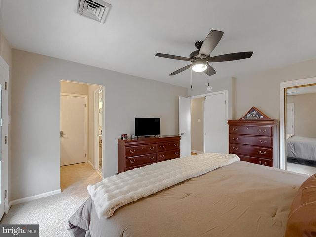 9227 MIMOSA DR, La Plata, MD 20646