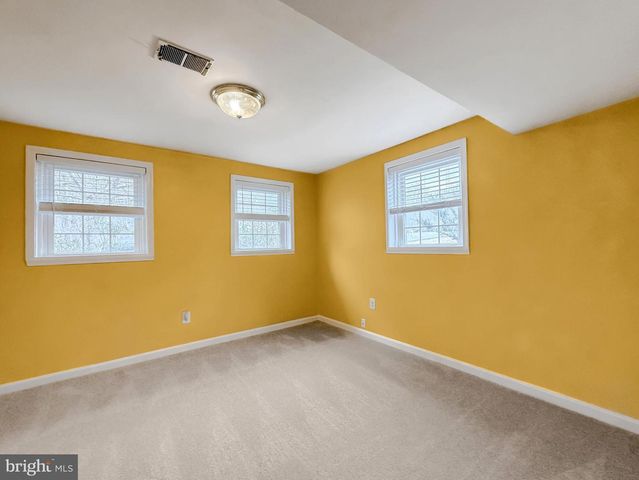 9227 MIMOSA DR, La Plata, MD 20646
