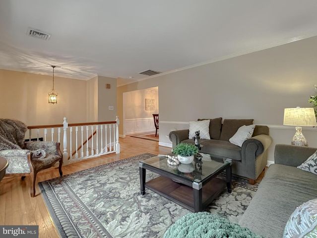 9227 MIMOSA DR, La Plata, MD 20646