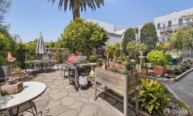 3235 Gough Street 301, San Francisco, CA 94123