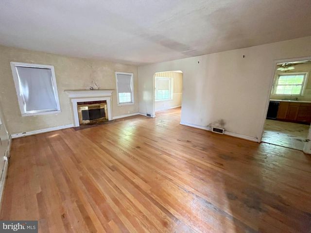 1729 EDGEWOOD RD, Towson, MD 21286
