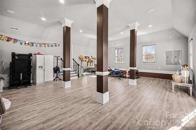 14832 Brighton Place, Charlotte, NC 28227