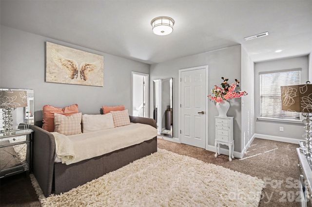 14832 Brighton Place, Charlotte, NC 28227