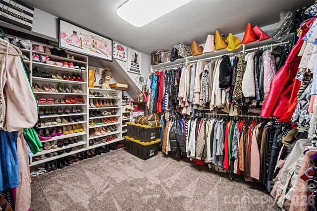 14832 Brighton Place, Charlotte, NC 28227