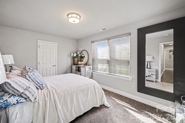 14832 Brighton Place, Charlotte, NC 28227