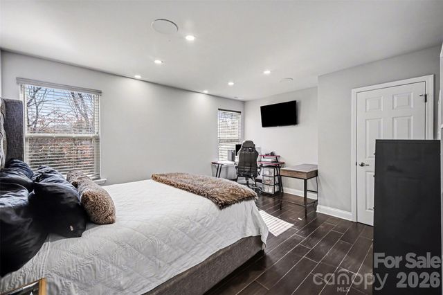 14832 Brighton Place, Charlotte, NC 28227