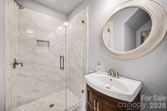 14832 Brighton Place, Charlotte, NC 28227